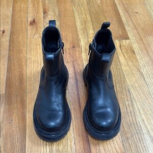Zara Girl’s Black Leather Chelsea Boots Ankle Height
